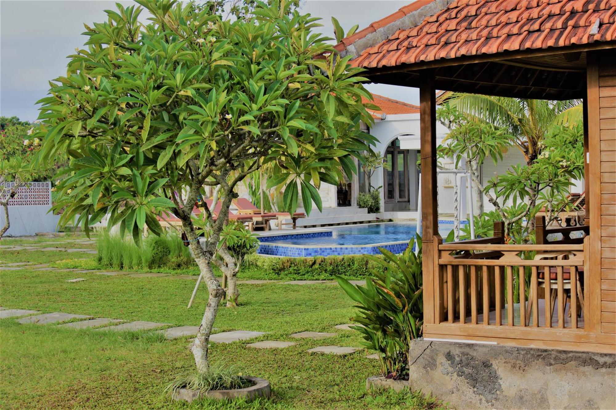 Green Village Jungle Resort Batununggul Exteriör bild