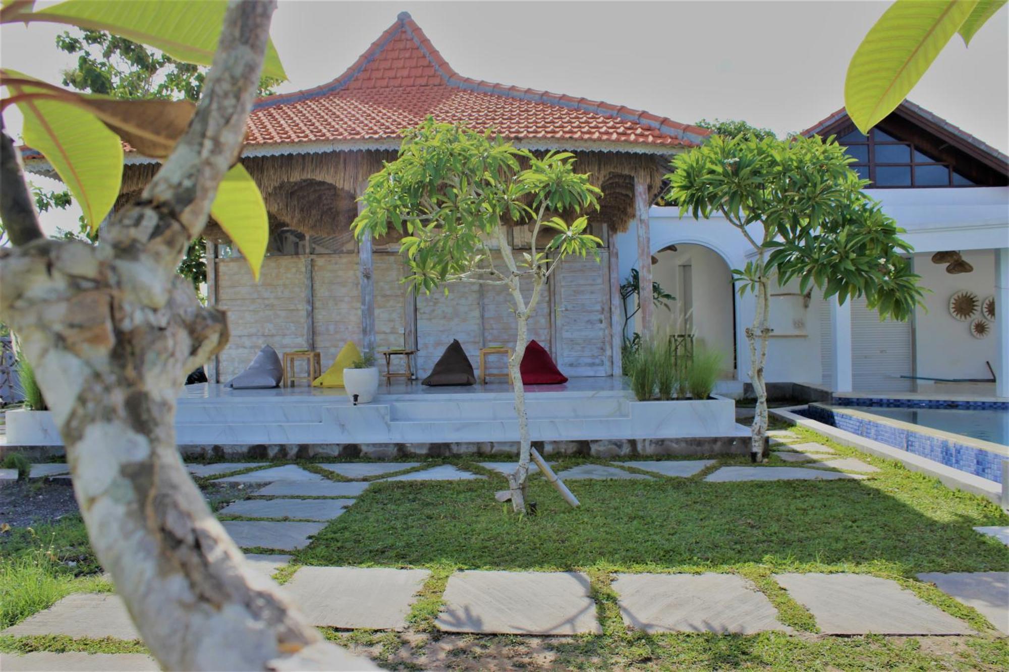 Green Village Jungle Resort Batununggul Exteriör bild